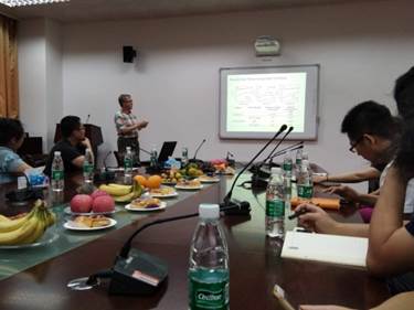 说明: C:\Users\Administrator\Desktop\2018.09.28美国西北大学Randall Q. Snurr教授来禁漫天堂
讲学\图片1.jpg